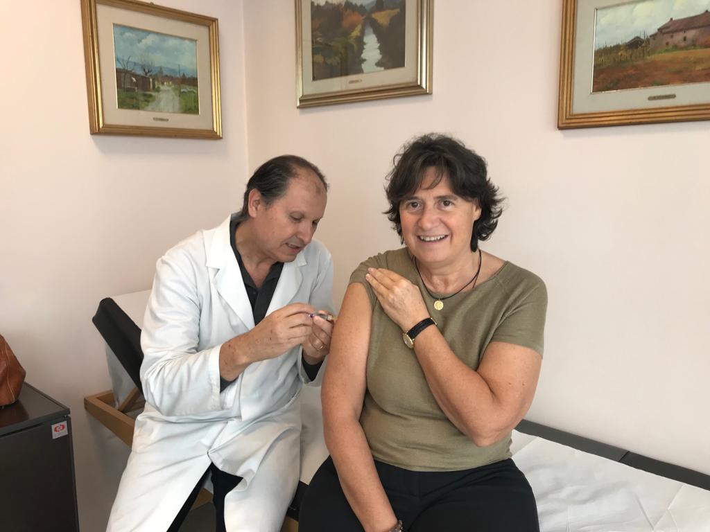Immagine Influenza, Stefania Saccardi si è vaccinata e invita i toscani a imitarla